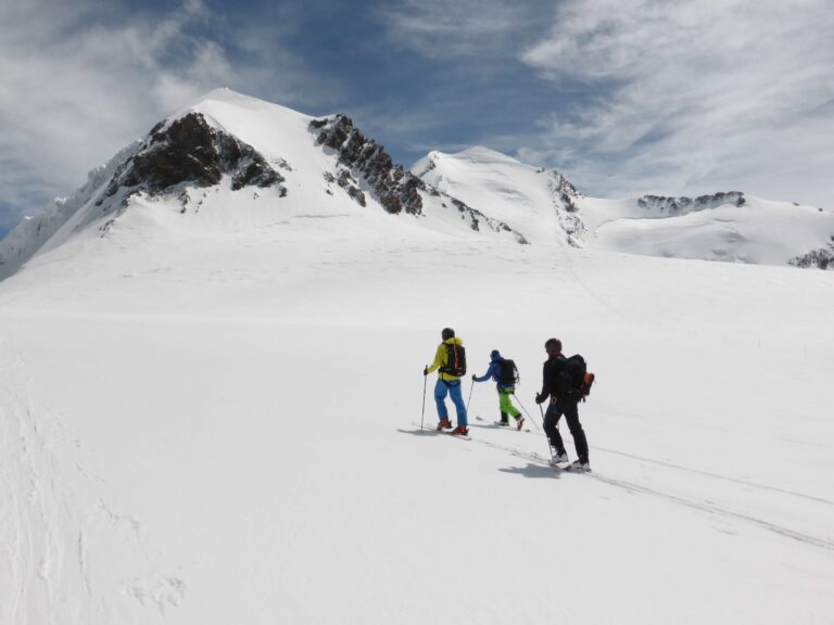 Skitouren 60plus Zermatt Schwarztor Alex Gisler P1040808