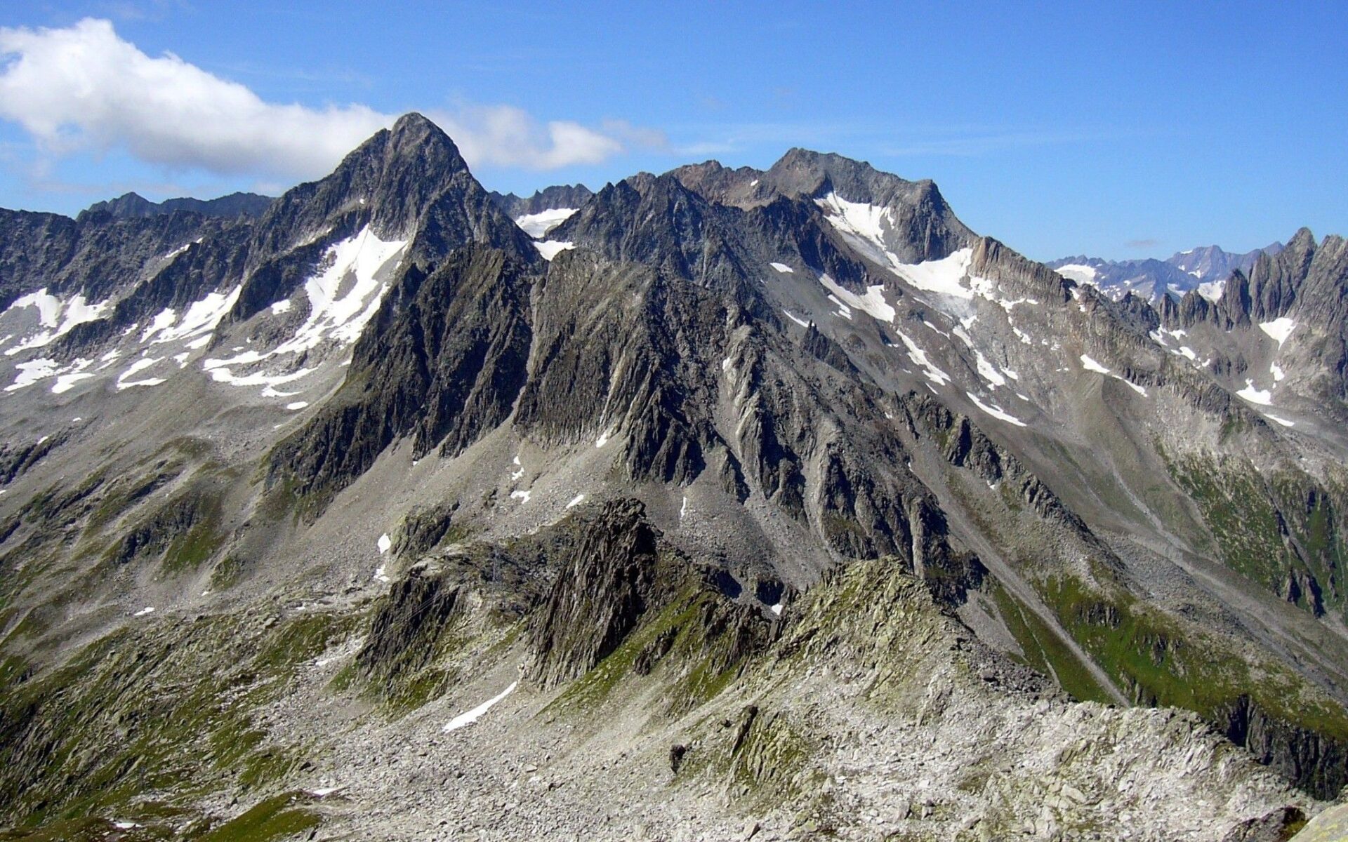 Hochtouren Piz Nair Bristen Suedgrat Piz Nair Fabian Duss csm